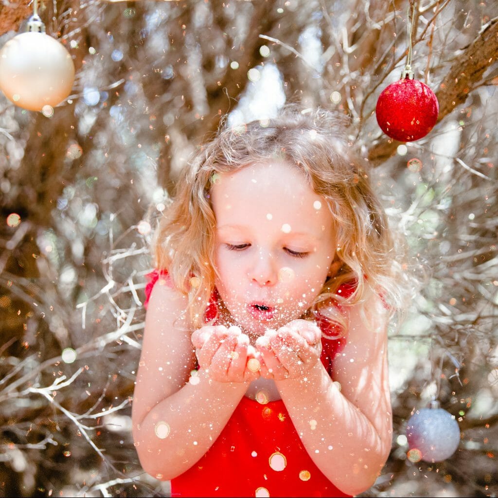 christmas portraits portrait family kids children celebrate happy