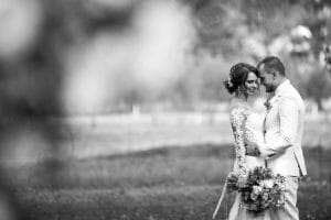newly married couple a for a winer wedding at Stonehurst creek, Wollombi